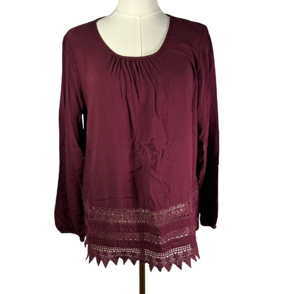 ARIAT Burgundy Long Sleeve Top with Lace Trim Womens Size M